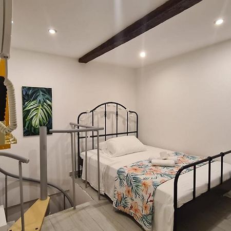 Bernabei 13 Apartment Parma Bagian luar foto
