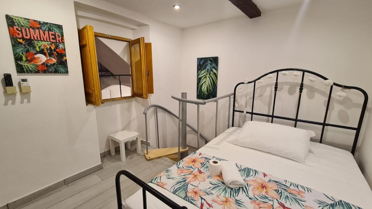 Bernabei 13 Apartment Parma Bagian luar foto
